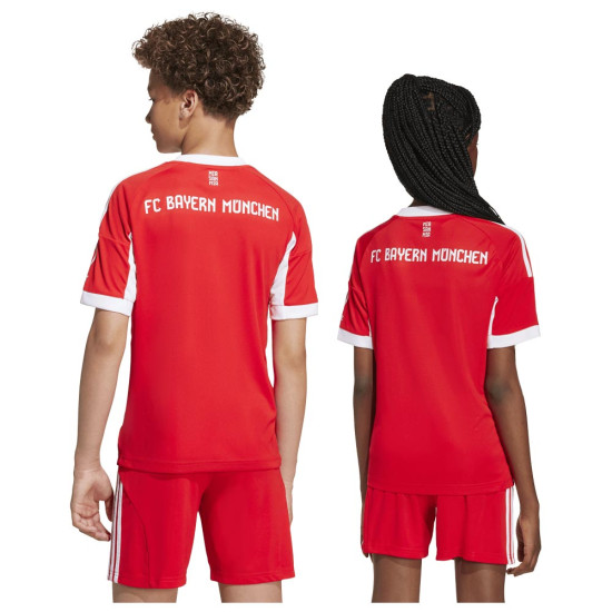 Adidas Παιδική ποδοσφαιρική φανέλα FC Bayern 25/26 Home Jersey Adidas Παιδική ποδοσφαιρική φανέλα FC Bayern 25/26 Home Jersey